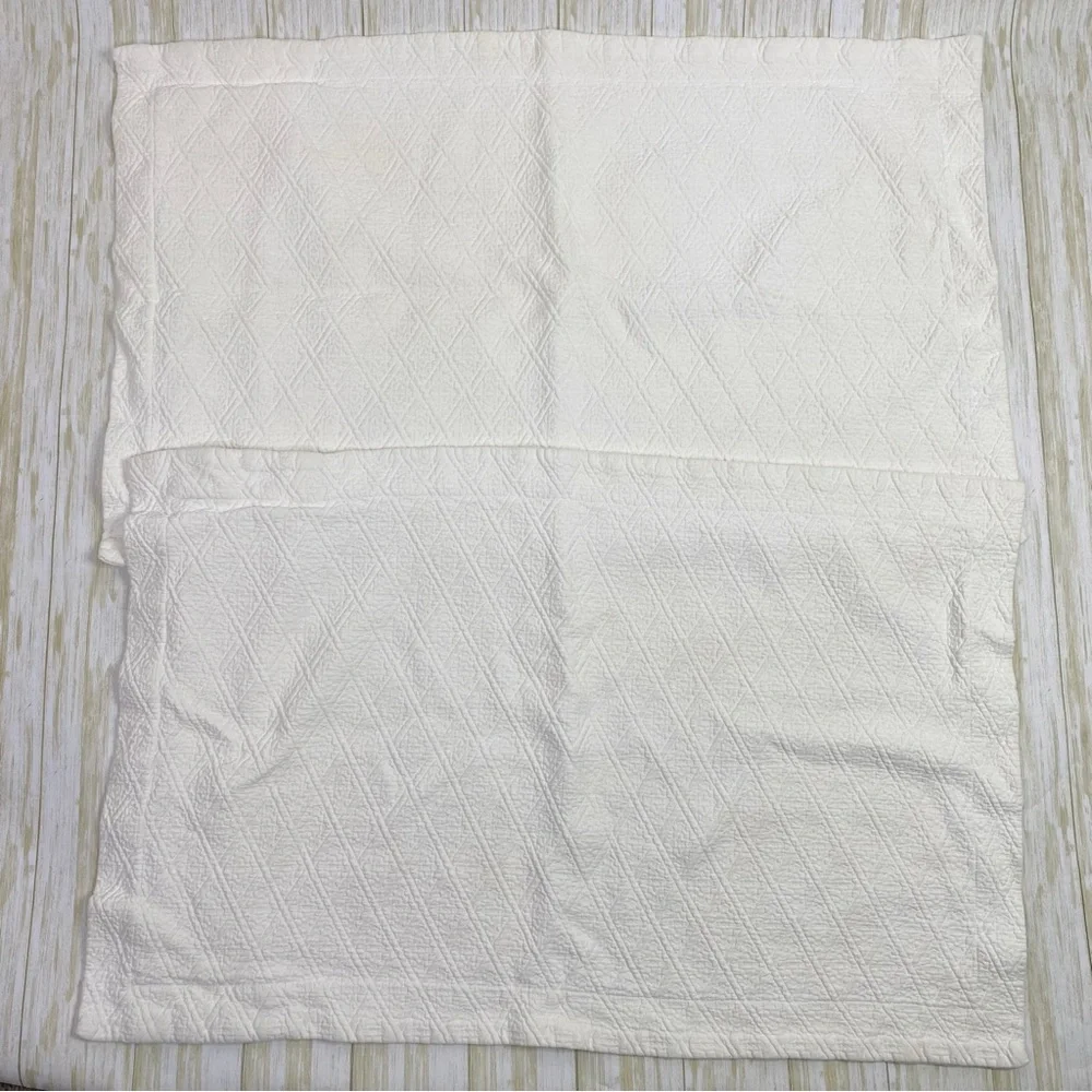 Pottery Barn Organic Cotton White Diamond Stitched Set of Two (2) King Shams